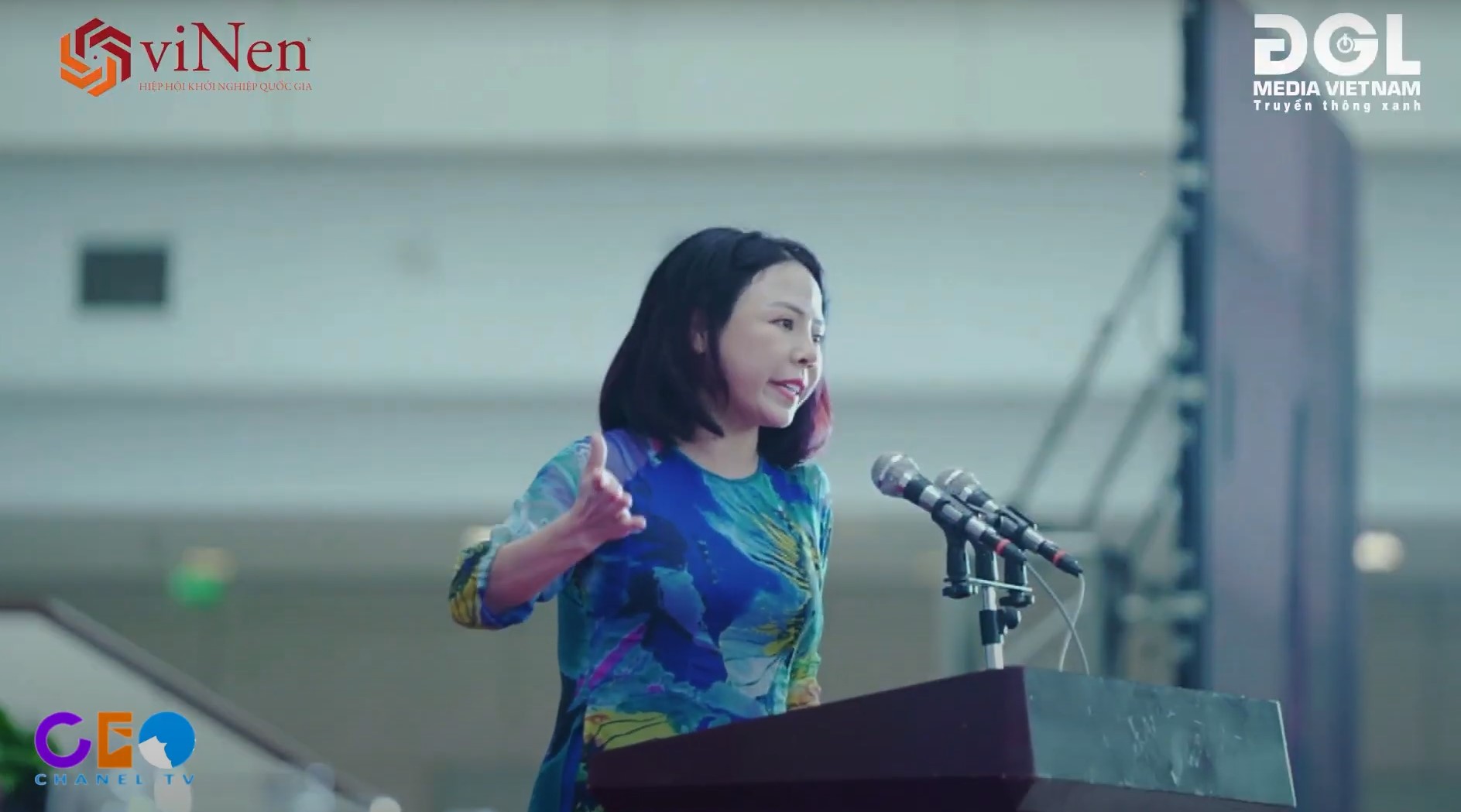 Tiến sĩ Trịnh Thị Thu Hà,Hiệu trưởng Trường Cao đẳng TM và DL HN tại Diễn Đàn Du Lịch 2023